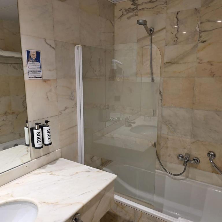 Hotel Corona de Castilla Burgos - Habitación Individual - 3