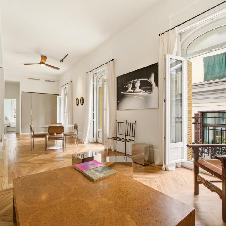 1905 Corner Flat - Temporary Stay - Las Letras - Two-Bedroom Apartment - 3