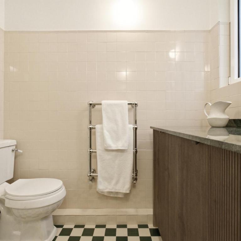 1905 Corner Flat - Temporary Stay - Las Letras - Two-Bedroom Apartment - 26