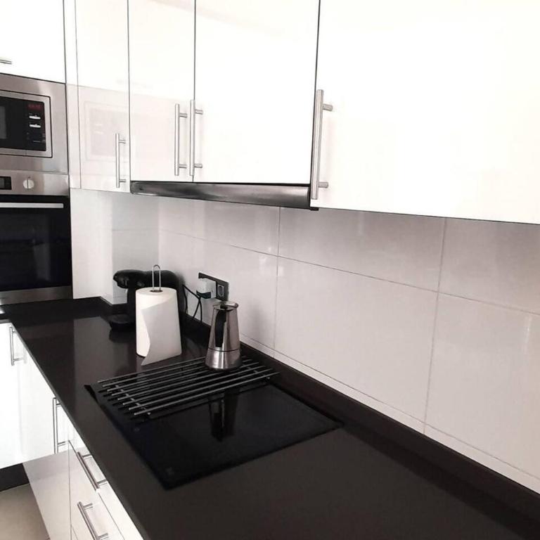 Duplex Deluxe. Terraza, Padel y Piscina - Apartamento de 3 dormitorios - 16