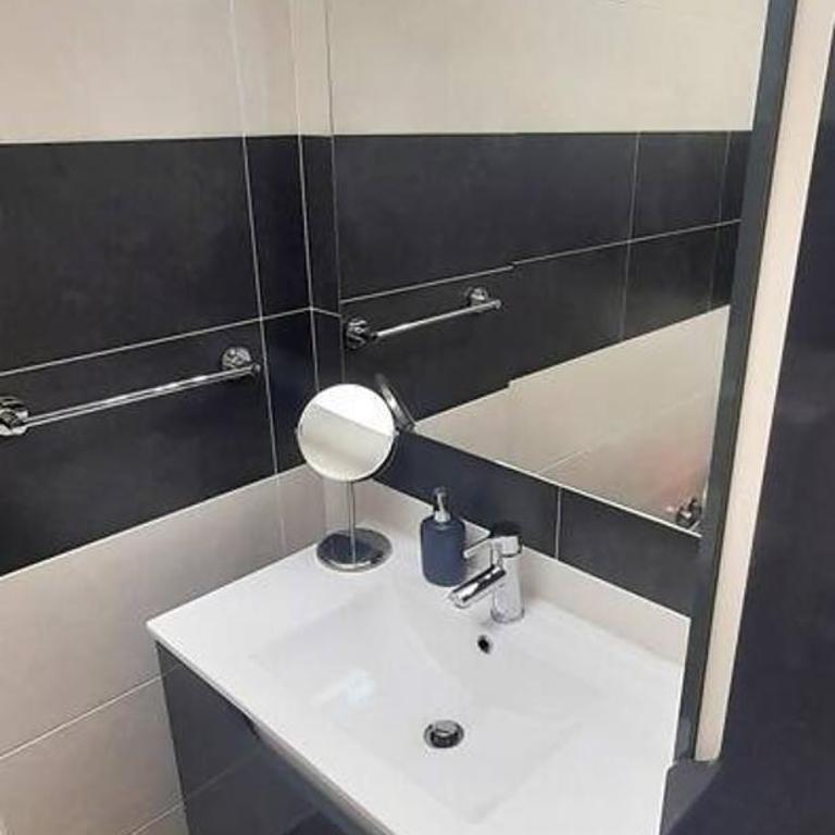 Duplex Deluxe. Terraza, Padel y Piscina - Apartamento de 3 dormitorios - 33