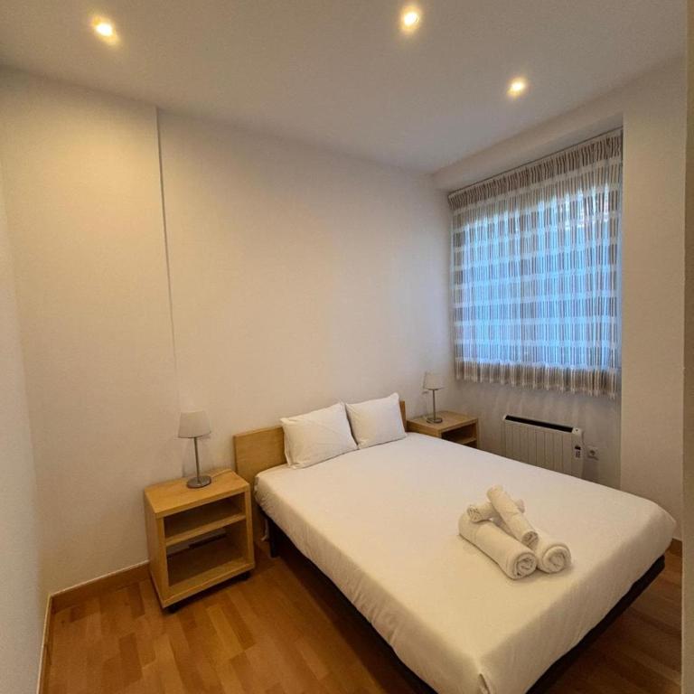 Elegant apartment for four in Madrid - CSF - Two-Bedroom Apartment - 5