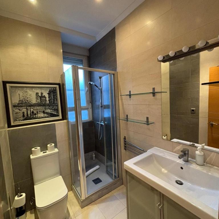 Elegant apartment for four in Madrid - CSF - Two-Bedroom Apartment - 7