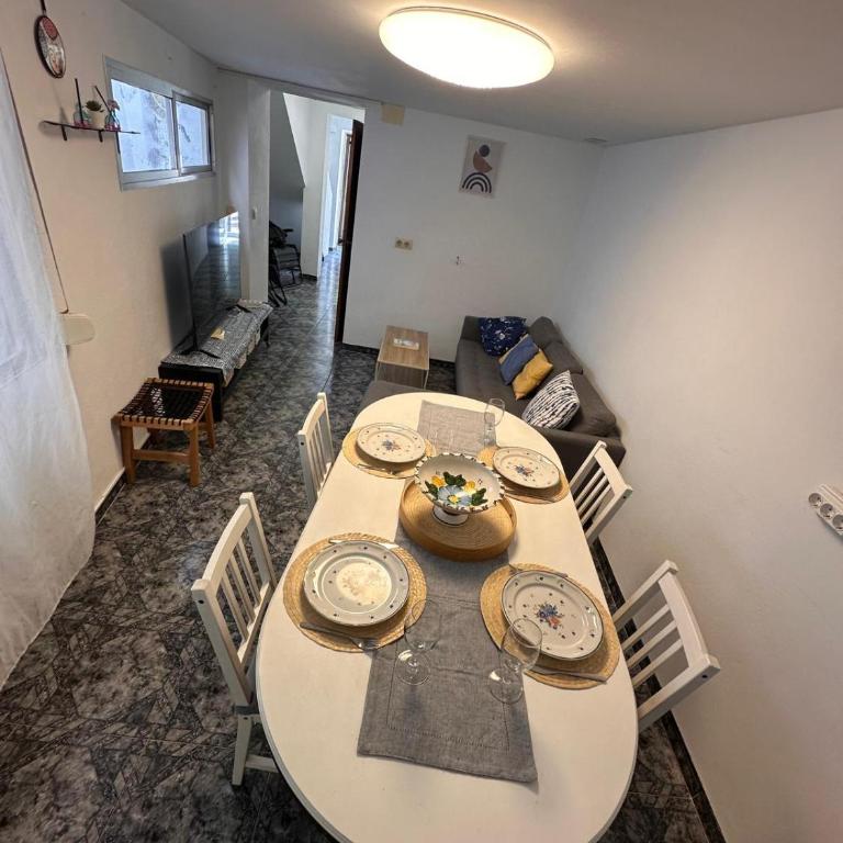 Cullera Raval - Three-Bedroom Apartment - 1