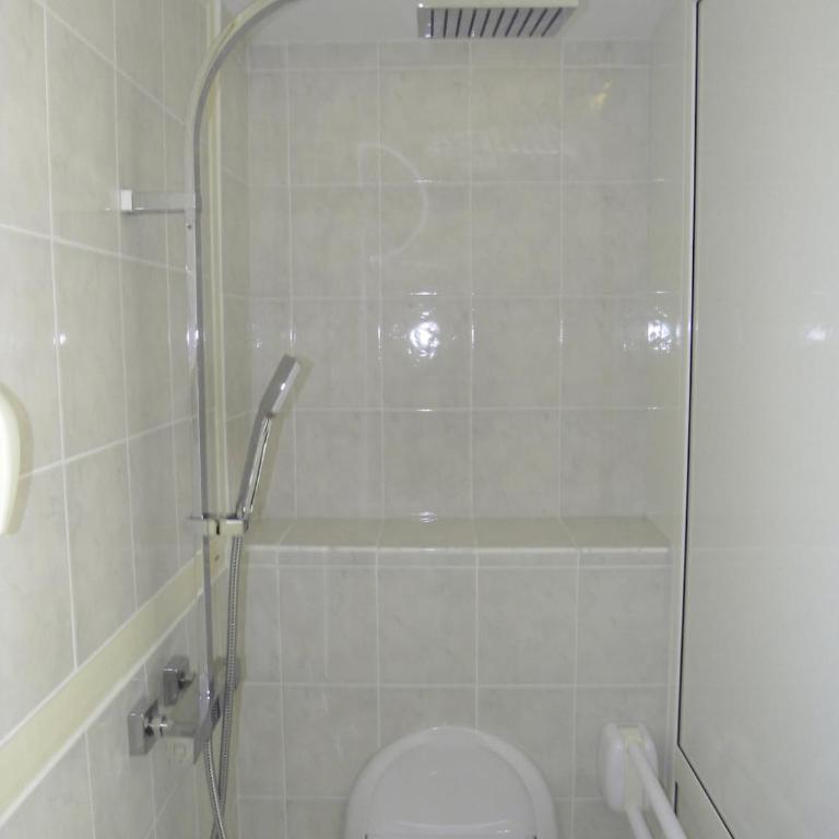 VILLA LES DES F3 demi etage accessible PMR ascenseur - Apartment mit 2 Schlafzimmern - 5