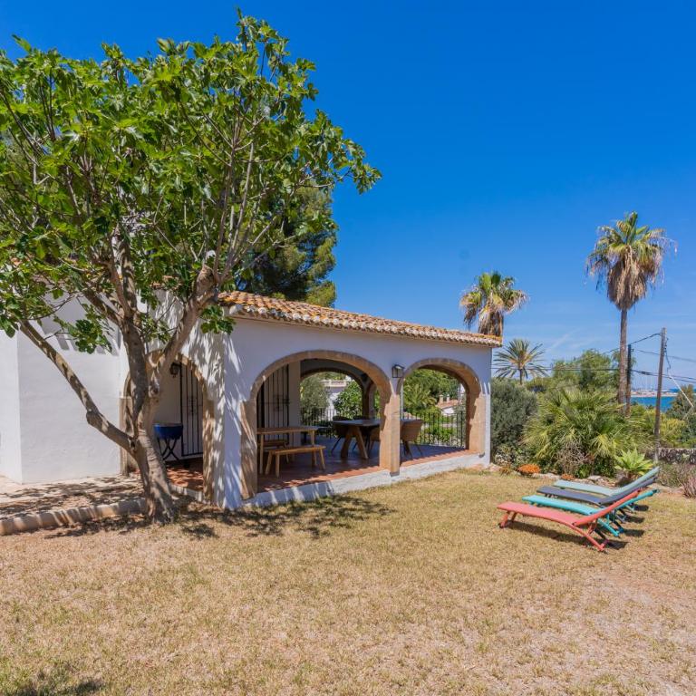 Denia Villa with BBQ Near Beach - Villa de 2 dormitorios - 4