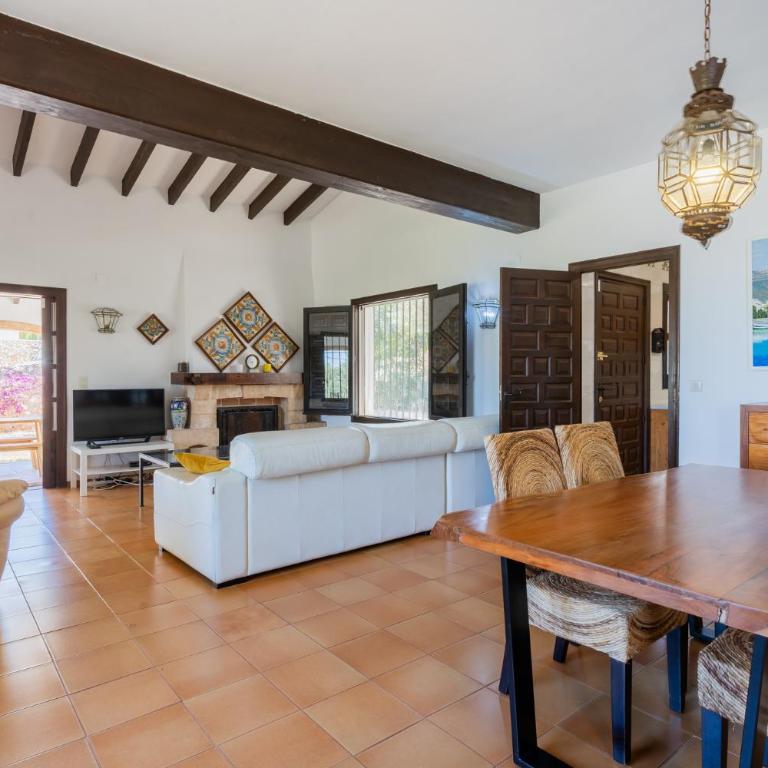 Denia Villa with BBQ Near Beach - Villa de 2 dormitorios - 8