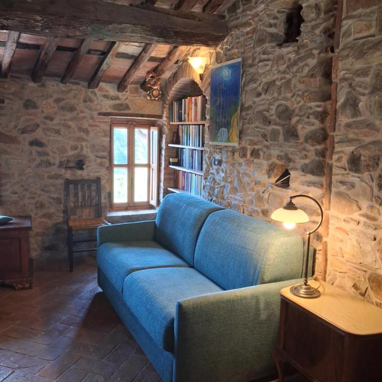 Attic with balcony at Locanda del Capo - Camera King con Vista Montagne - 43