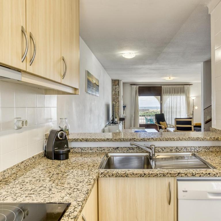 Big Apartment Salins - Apartamento de 3 dormitorios y vistas al mar - 5