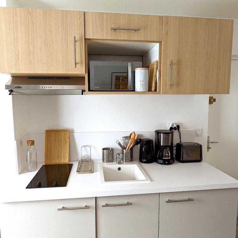 Le Petit Meslier, 15 min Cathédrale - old town - Appartement 1 Chambre - 3