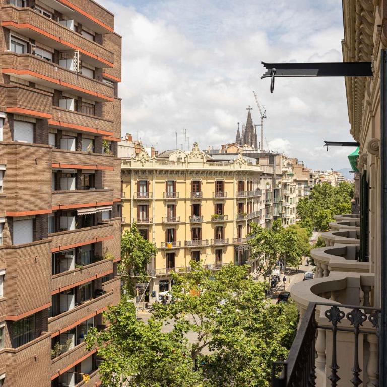 Unique Rentals - Luxurious Oasis - Apartment - 35