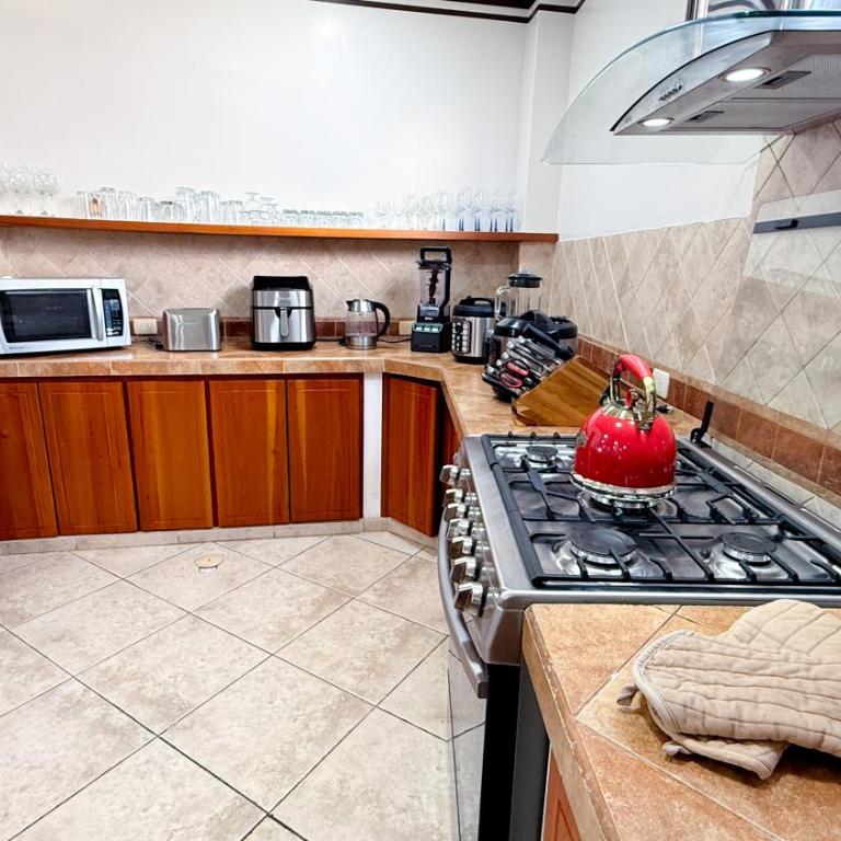 Galapagos Family Vacation 3 bedrooms 7 guests Centrally located and ocean view - Three-Bedroom Townhouse - 73