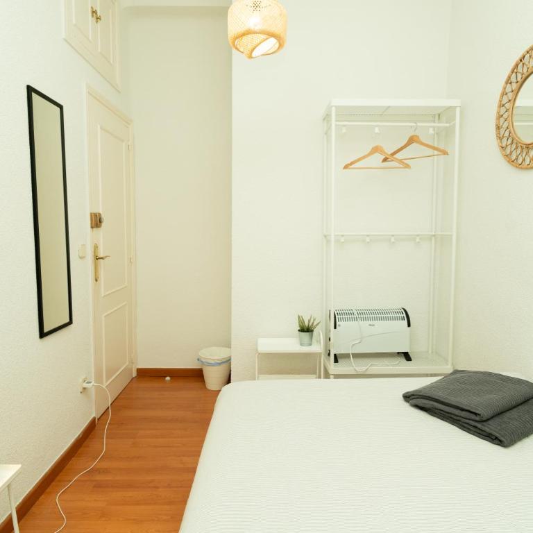 Fernan Gonzalez Street, Private rooms - Double Room - 3