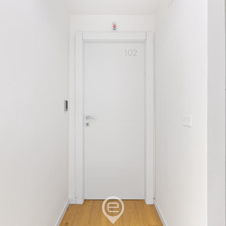 Essentia Boutique Rooms - Camera Matrimoniale - 10