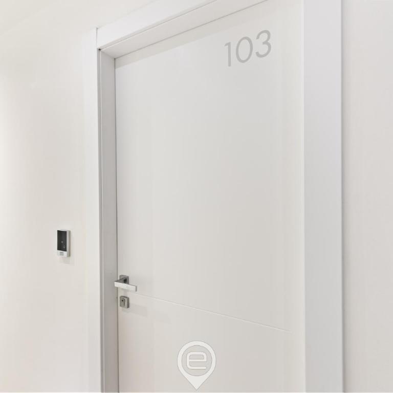 Essentia Boutique Rooms - Camera Matrimoniale - 9