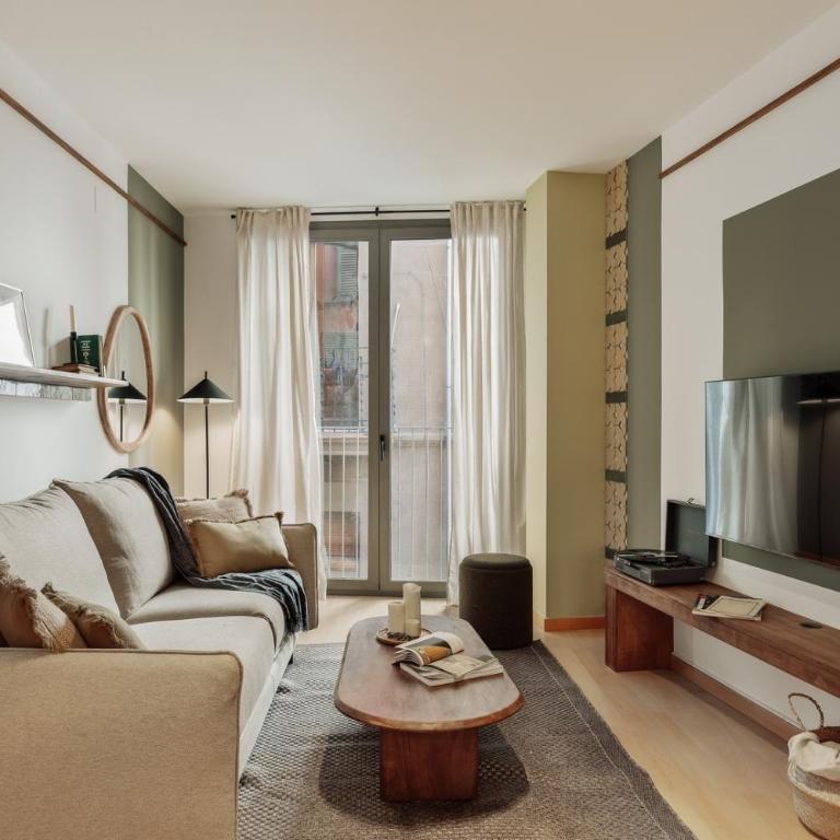 Spacest - Carrer dels Mestres Casals i Martorell A - Apartment - 7