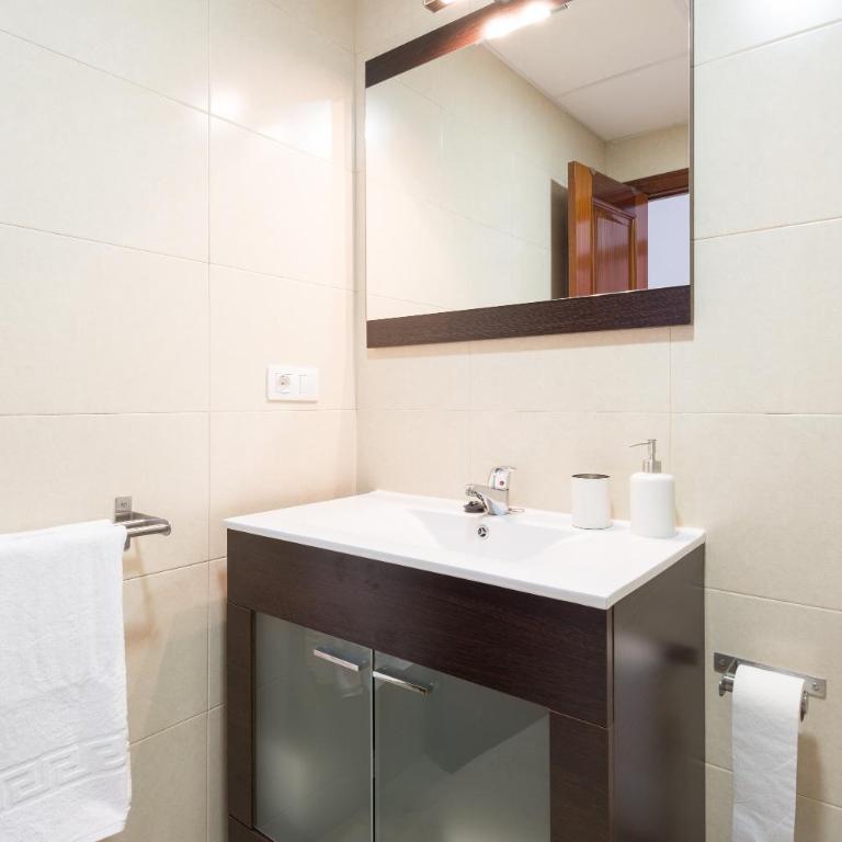 Colón12 Urban Apartment - Apartamento - 14