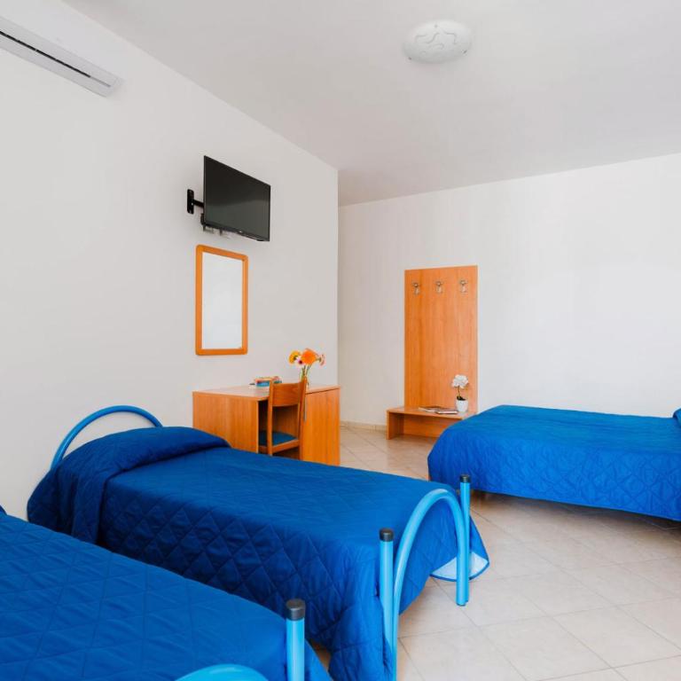 B&B Gioia del Mare - Camera Familiare - 5