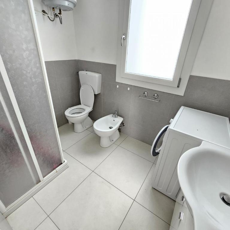Parco 4 fronte mare - Appartamento con 2 Camere da Letto - 2