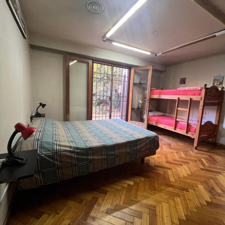 Hostel de Los Artistas - Family Room with Private Bathroom - 7