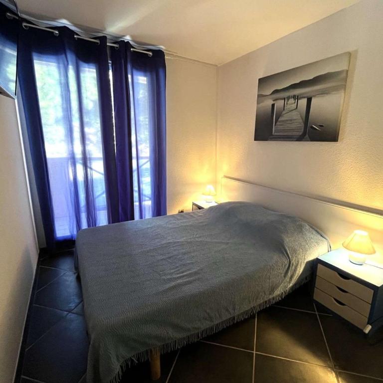 Splendide T3 rénové avec piscine et parking à 100m de la mer, 6 pers, terrasse, WIFI - FR-1-607-206 - Ferienhaus - 23