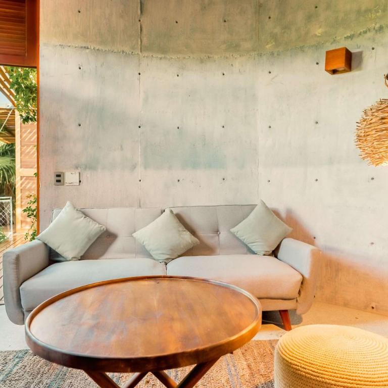 Design Award Beach House with Sky Pool Ocean Views - Villa - 51
