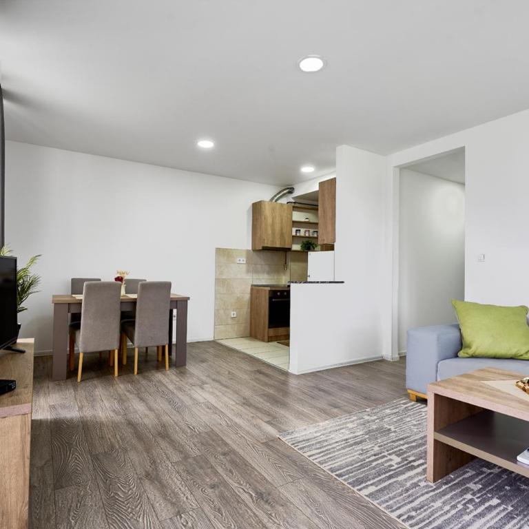 Regency Aparthotel Sarajevo - Two-Bedroom Superior Apartment - 8