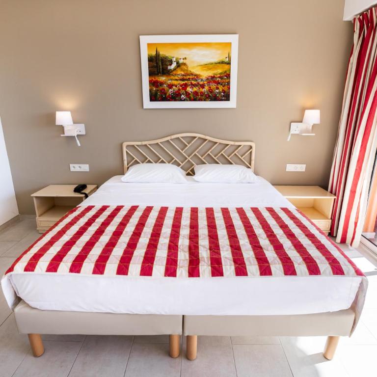 Hôtel La Flore - Double Prestige Room with Jacuzzi - 6