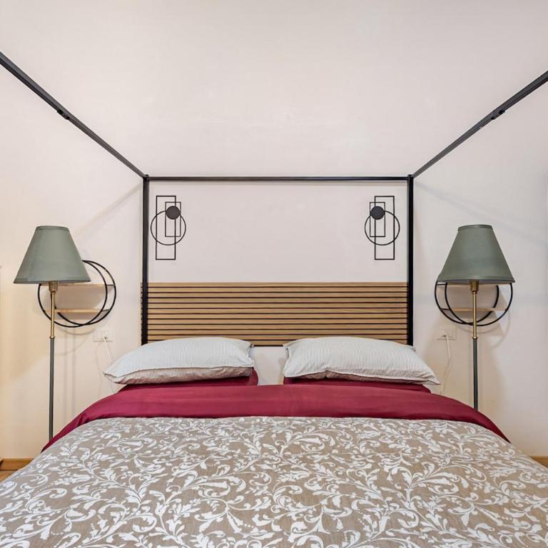 Bologna's Old Town Nouveau & Déco apartment - Two-Bedroom Apartment - 10