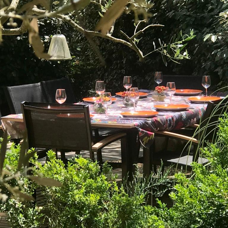 Designer Villa in Uzès - Maison 4 Chambres - 2