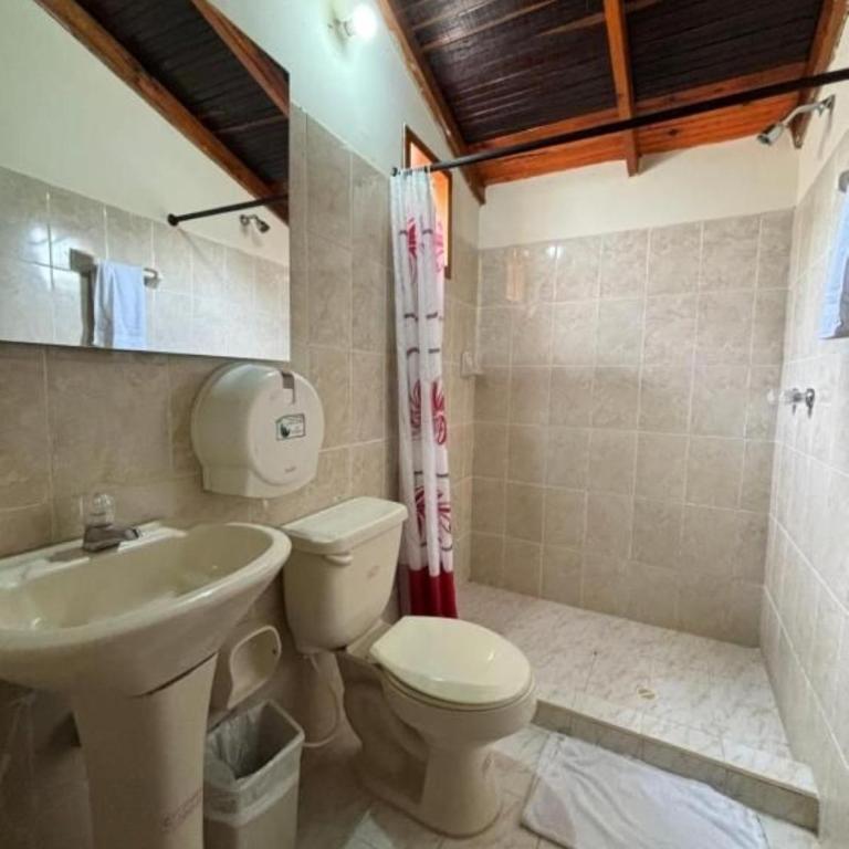 Hotel Posada Campestre San Gil - Habitación Familiar Estándar - 1
