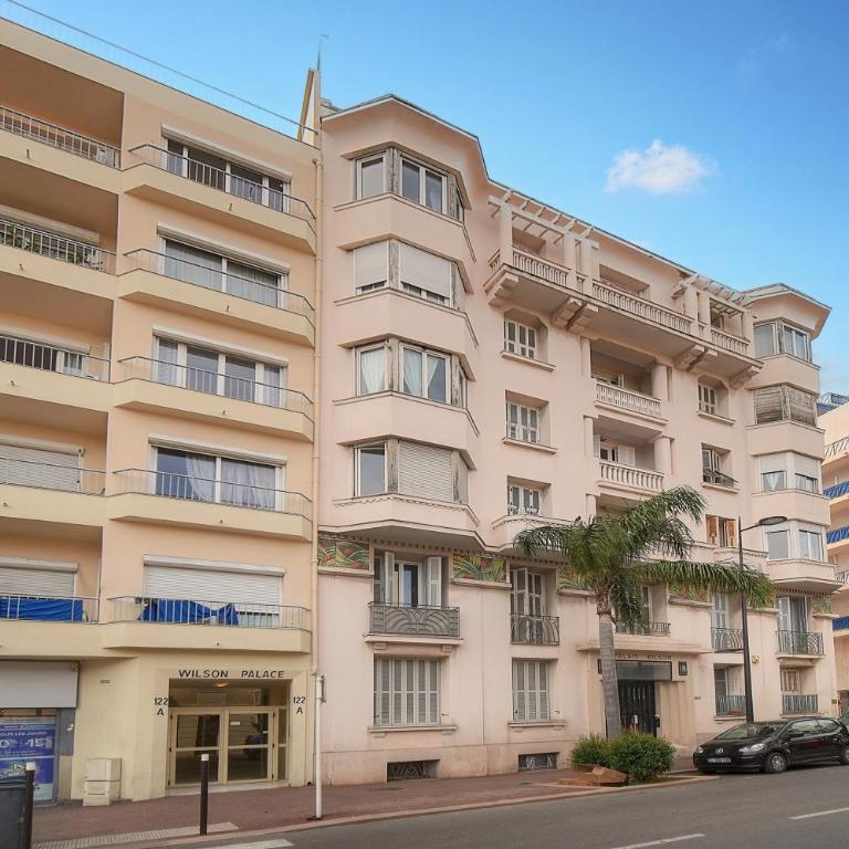 FRGK 'Wilson Palace' AC WIFI FIBRE Terrasse 5min des Plages - Studio Apartment with Balcony - 18