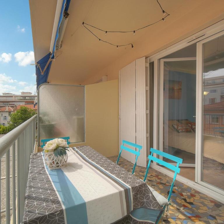 FRGK 'Wilson Palace' AC WIFI FIBRE Terrasse 5min des Plages - Studio Apartment with Balcony - 16