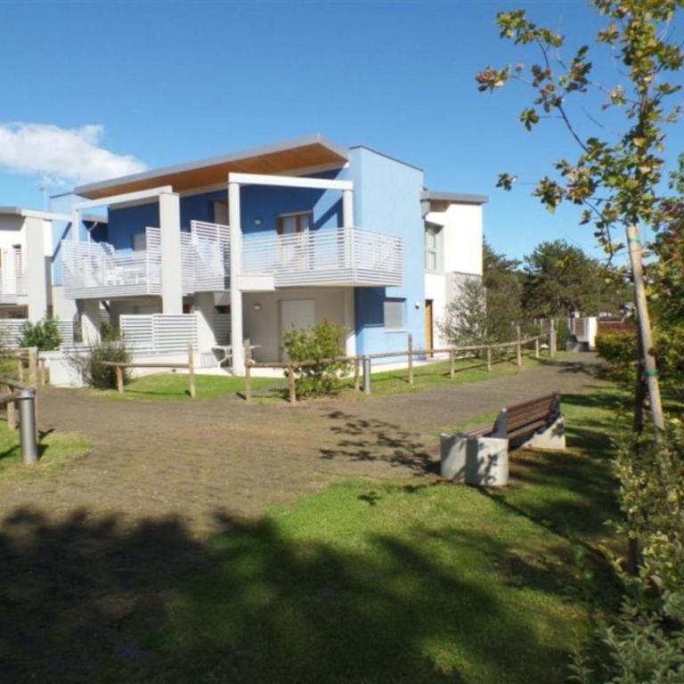 Two-story terraced home for 7 guests in Bibione - Apartment - 12
