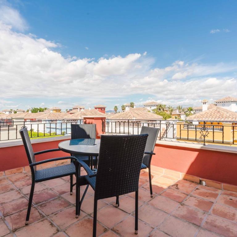 Golf Retreat with BBQ and Private Pool - Casa de 2 dormitorios - 10
