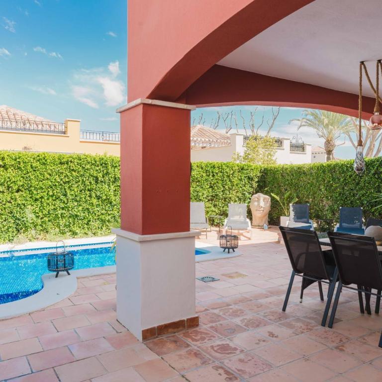 Golf Retreat with BBQ and Private Pool - Casa de 2 dormitorios - 27