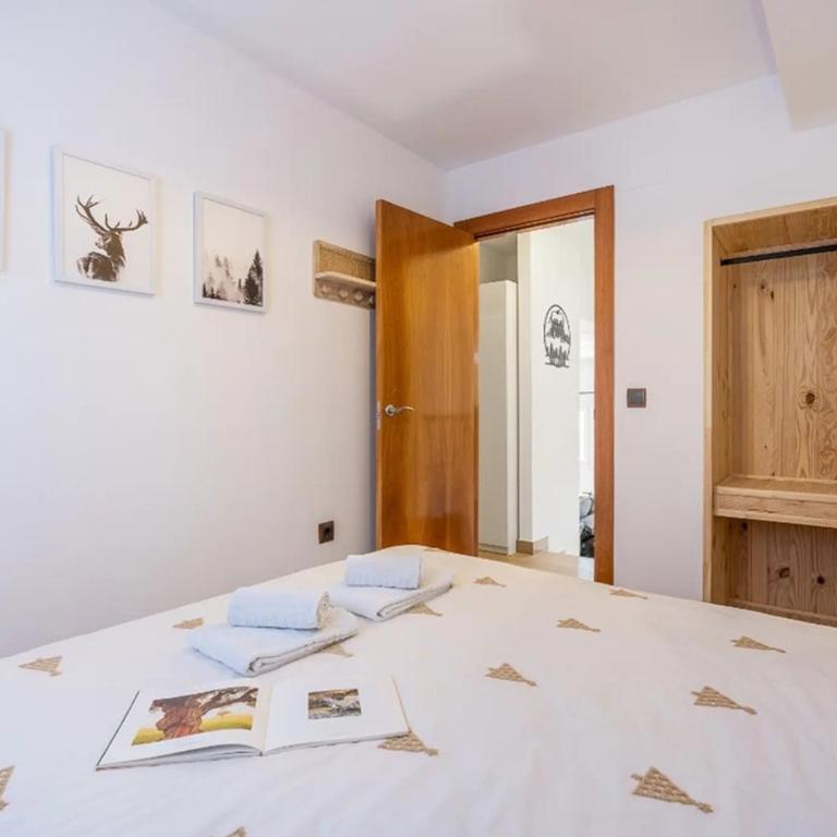 Ski Lodge CARD - Apartamento de 2 dormitorios con vistas a la montaña - 1