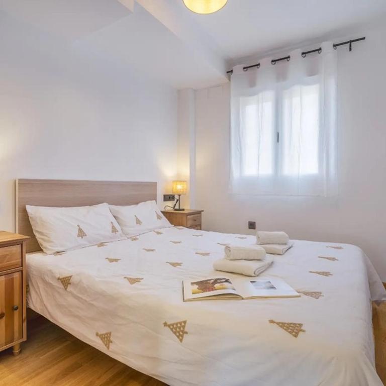 Ski Lodge CARD - Apartamento de 2 dormitorios con vistas a la montaña - 2