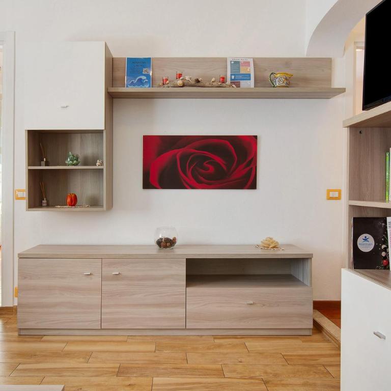 Casa Mia - Appartamento Deluxe con 2 Camere da Letto e Vista Giardino - 5