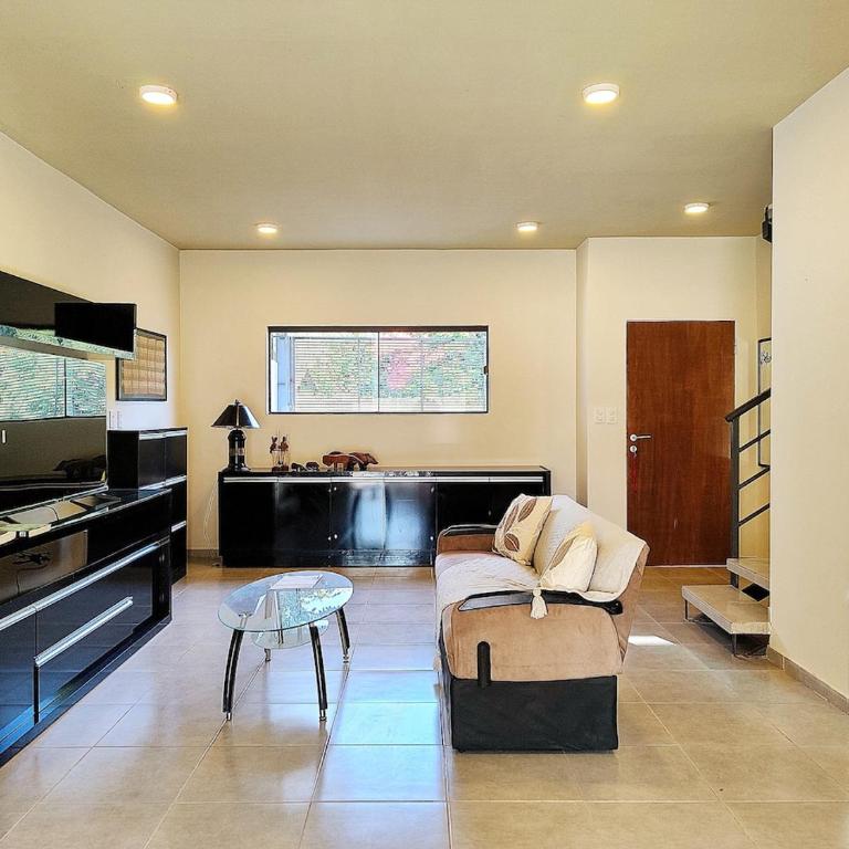 Modern Duplex with Pool in Luque - Three-Bedroom Villa - 8