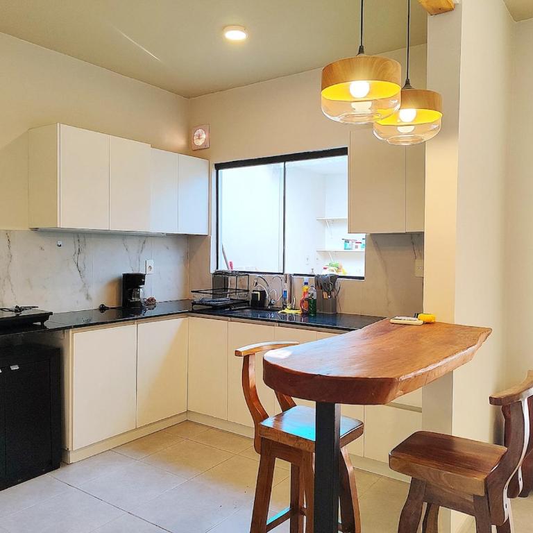 Modern Duplex with Pool in Luque - Three-Bedroom Villa - 17