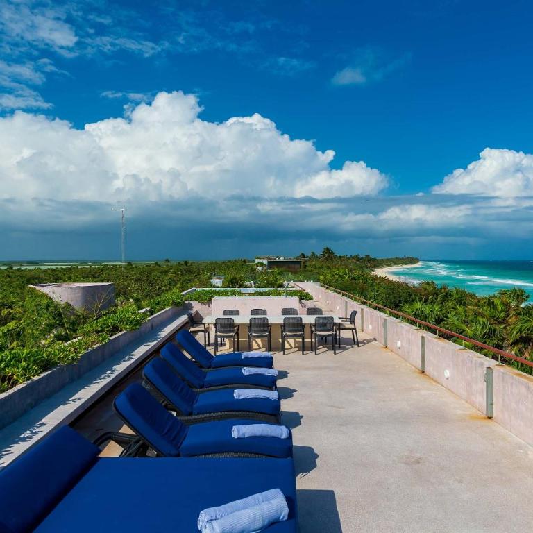 Design Award Beach House with Sky Pool Ocean Views - Villa - 53