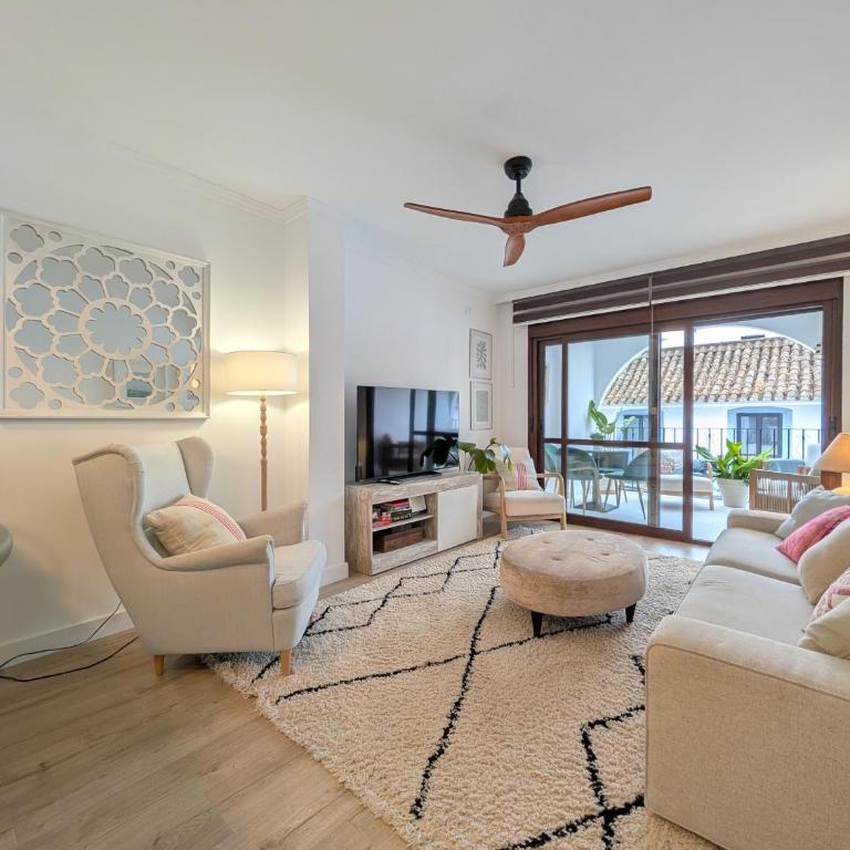 Impressive apartment with 3 bedrooms metres from the beach - Three-Bedroom Apartment - 6