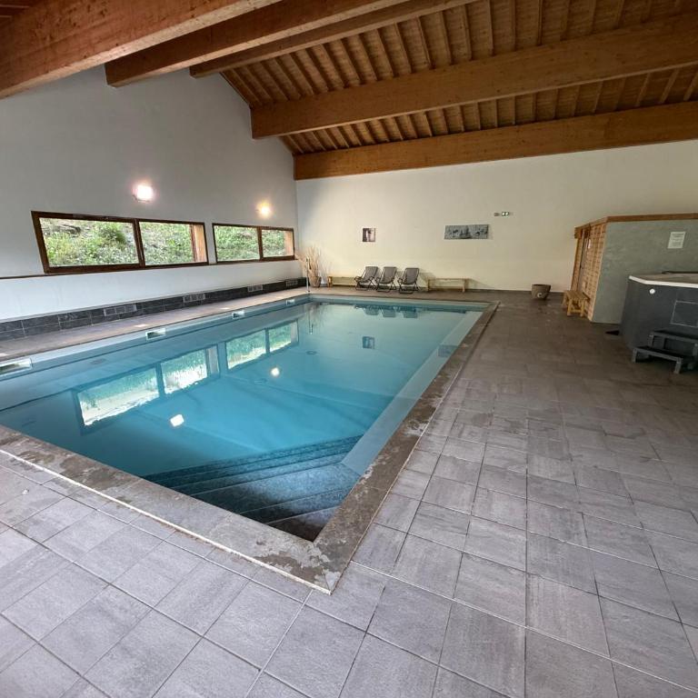 Studio avec coin montagne 4 personnes Orelle 3 Vallées - Spa & Piscine - Apt 004 - Appartement 1 Chambre - 32