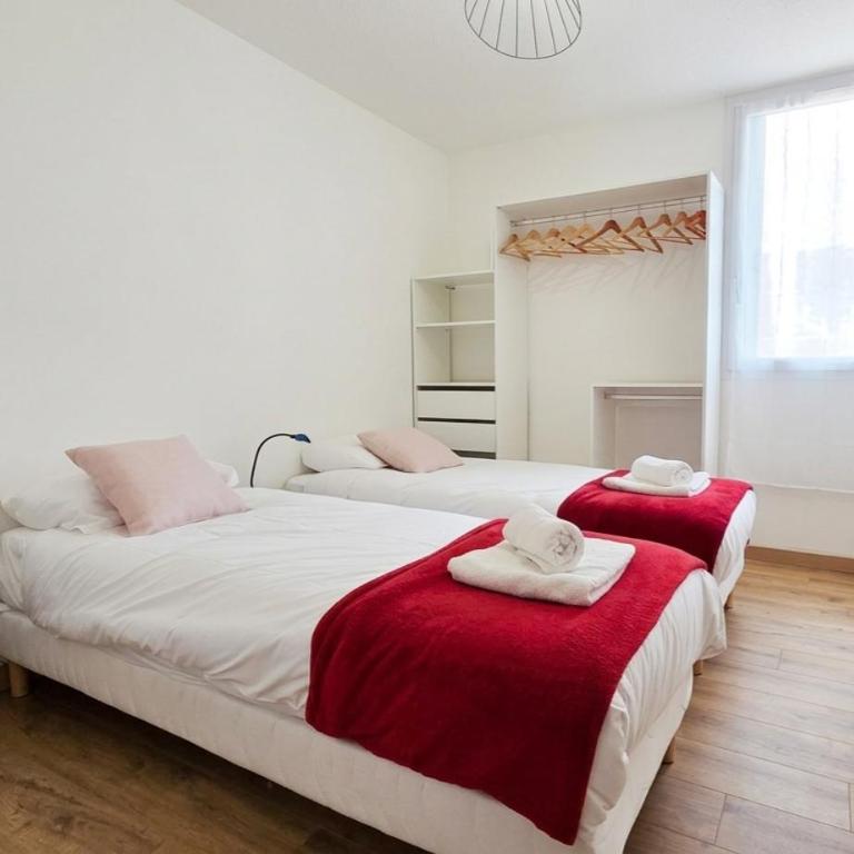 Nouveau Appartement T3 Stellar Rooftop Montpellier - Two-Bedroom Apartment with City View - 7