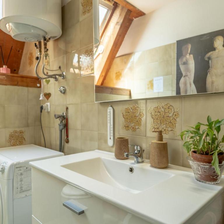 Casa Oskemi, Ischia di Pergine, Ospitar - Appartamento con Vista Lago - 14