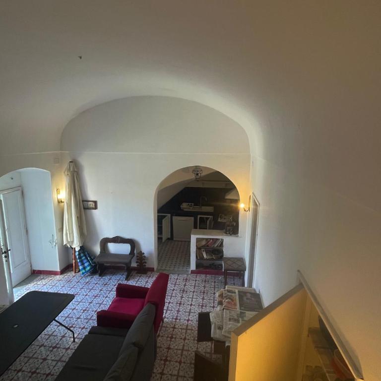 Agenzia Isotur La Magnolia - Appartamento con 2 Camere da Letto - 2