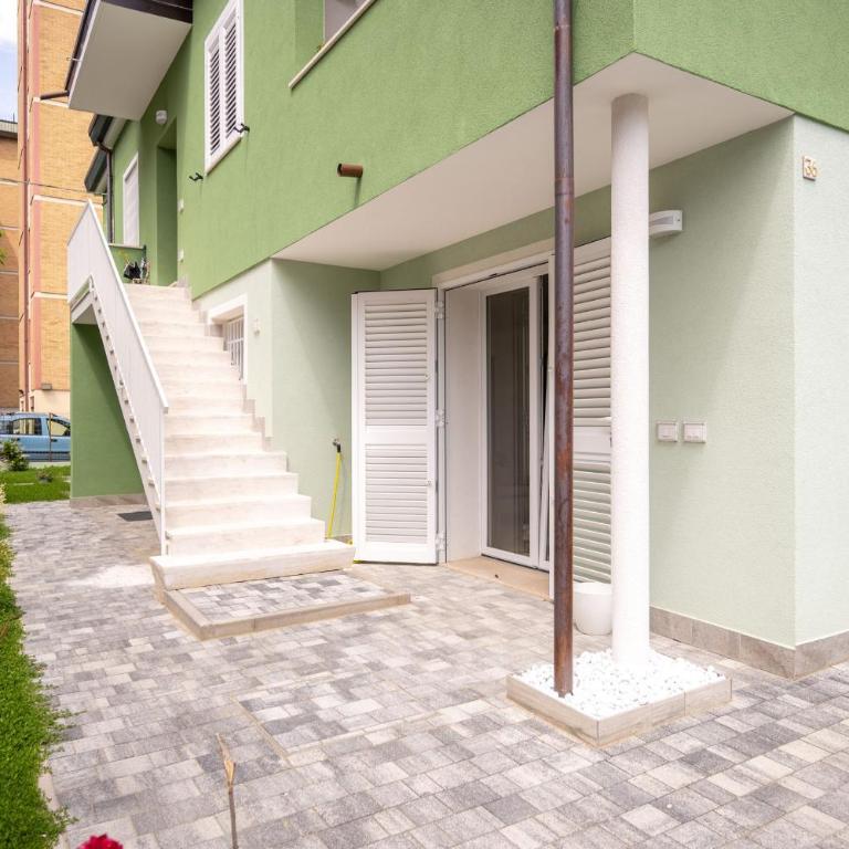 Villaverde Urban Tourist Ravenna - Appartamento Deluxe con 2 Camere da Letto e Vista Giardino - 5