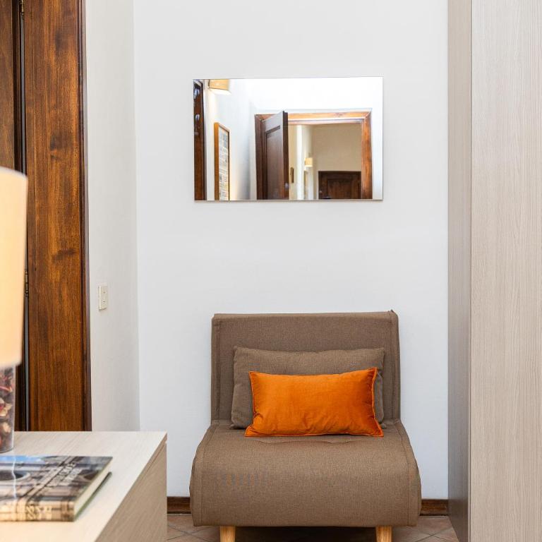 Rosselli Palace - Appartamento con 3 Camere da Letto - 10