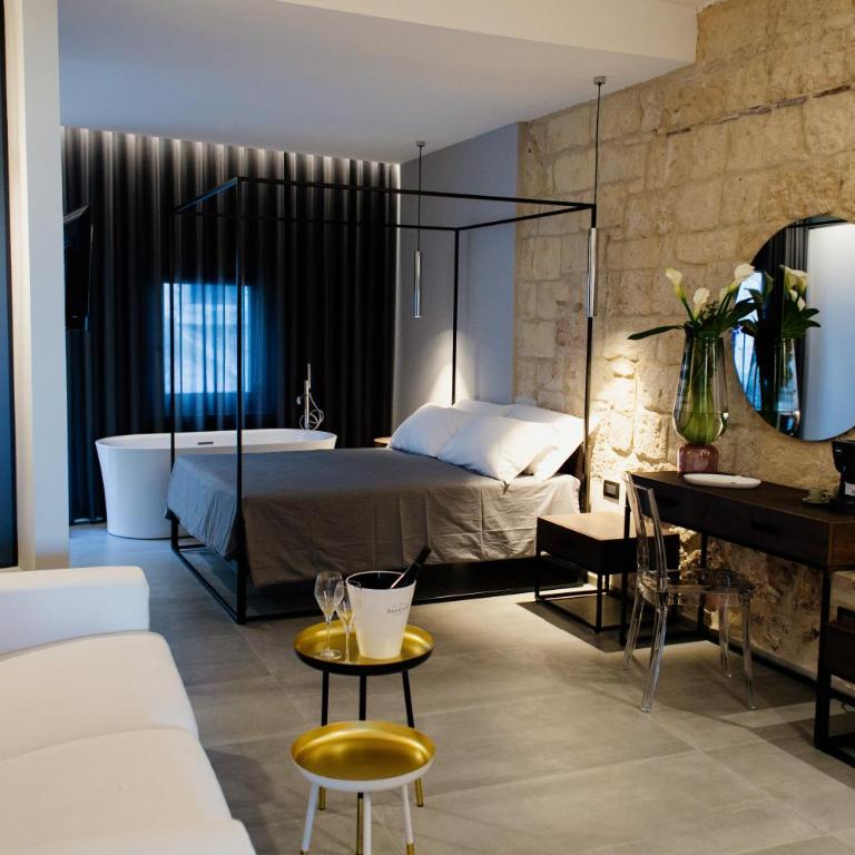 Nicanto Rooms - Junior Suite with Balcony - 13